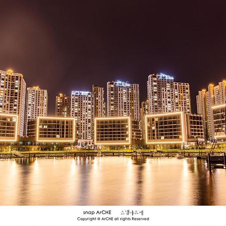 Lotte Castle Marina Aparthotel Yeosu Εξωτερικό φωτογραφία