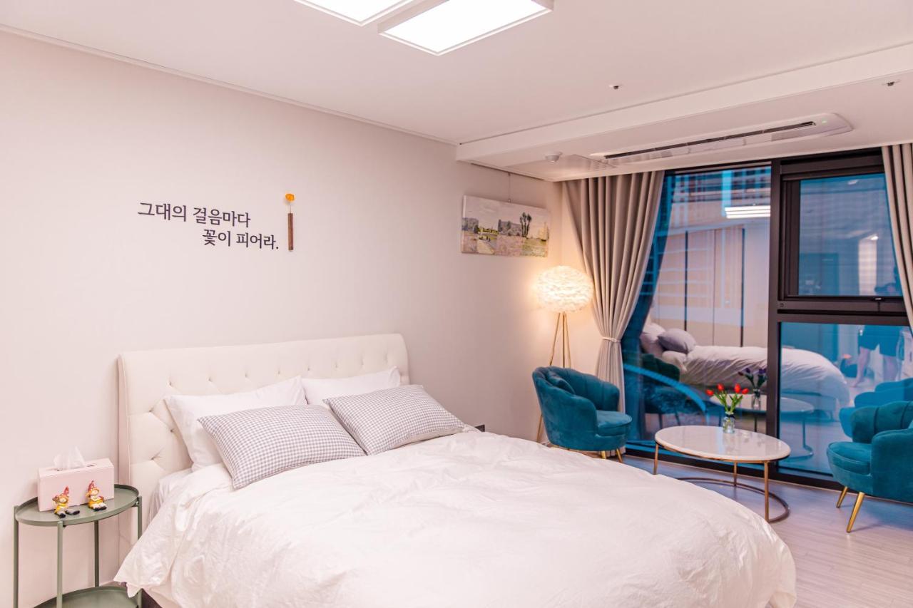 Lotte Castle Marina Aparthotel Yeosu Εξωτερικό φωτογραφία