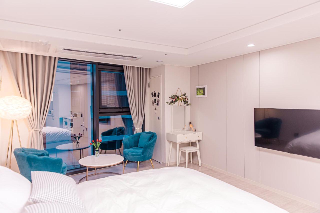 Lotte Castle Marina Aparthotel Yeosu Εξωτερικό φωτογραφία